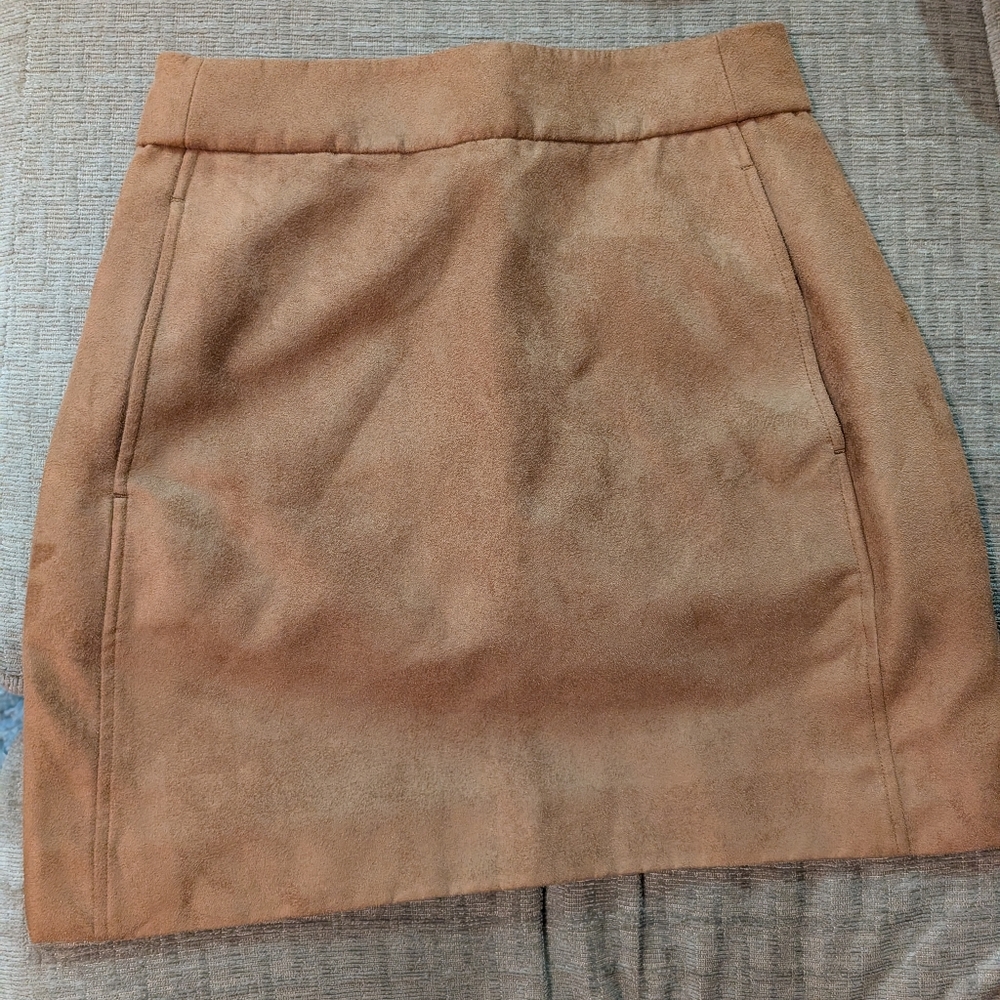 J.crew faux suede skirt w pockets!!!!